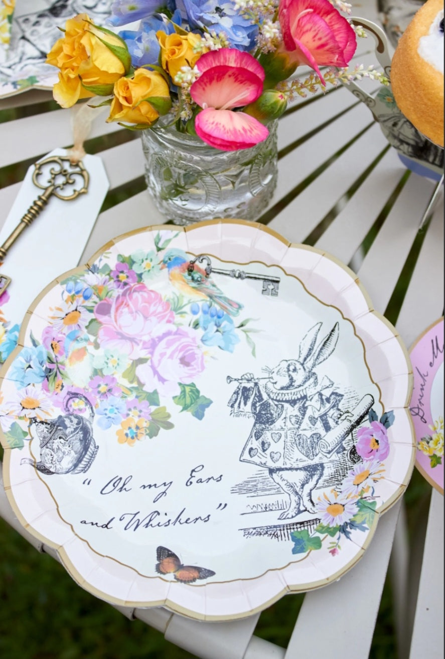 Alice in Wonderland Paper Plates