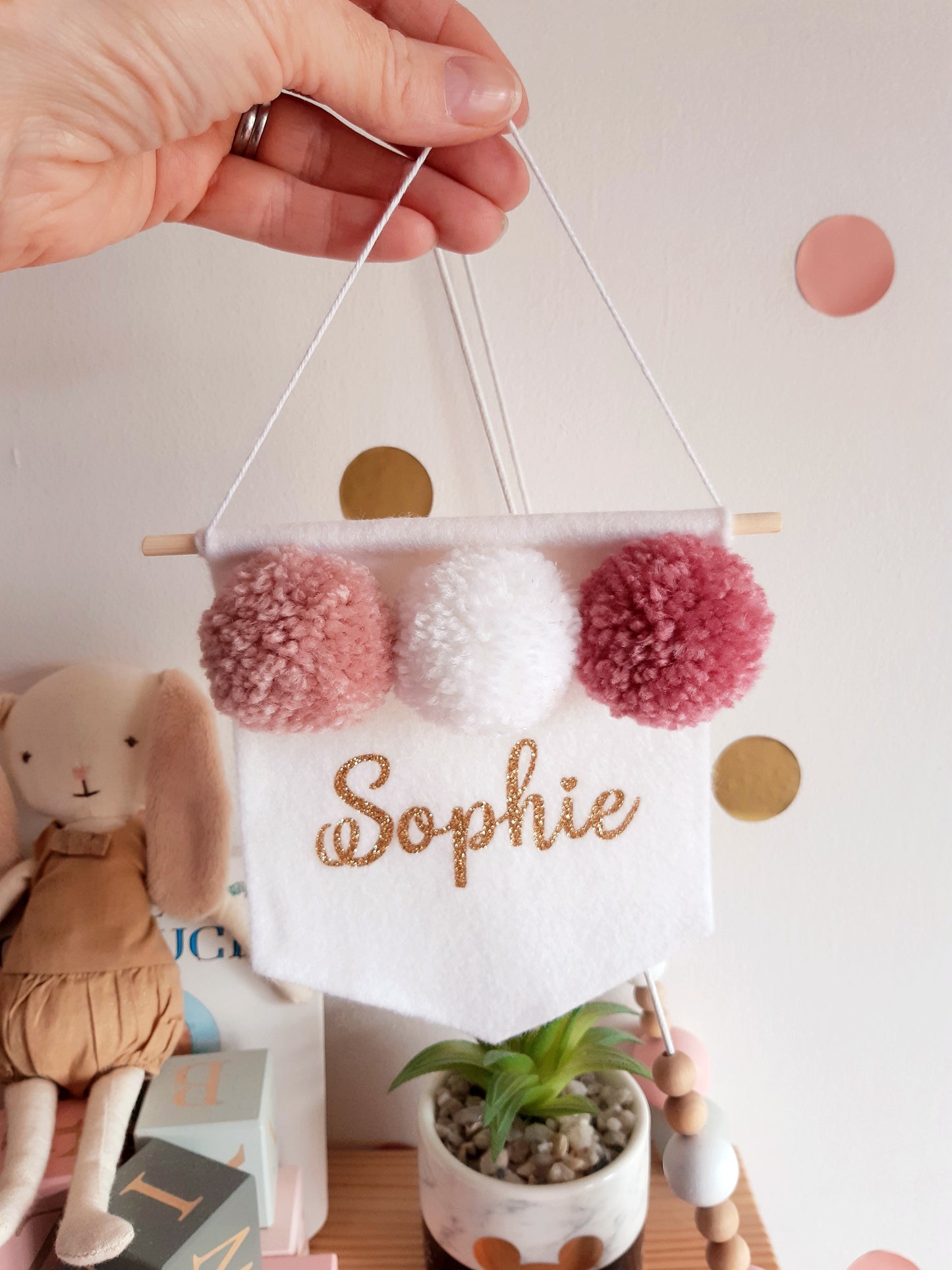 Custom Pompom Banner, 3 pompoms